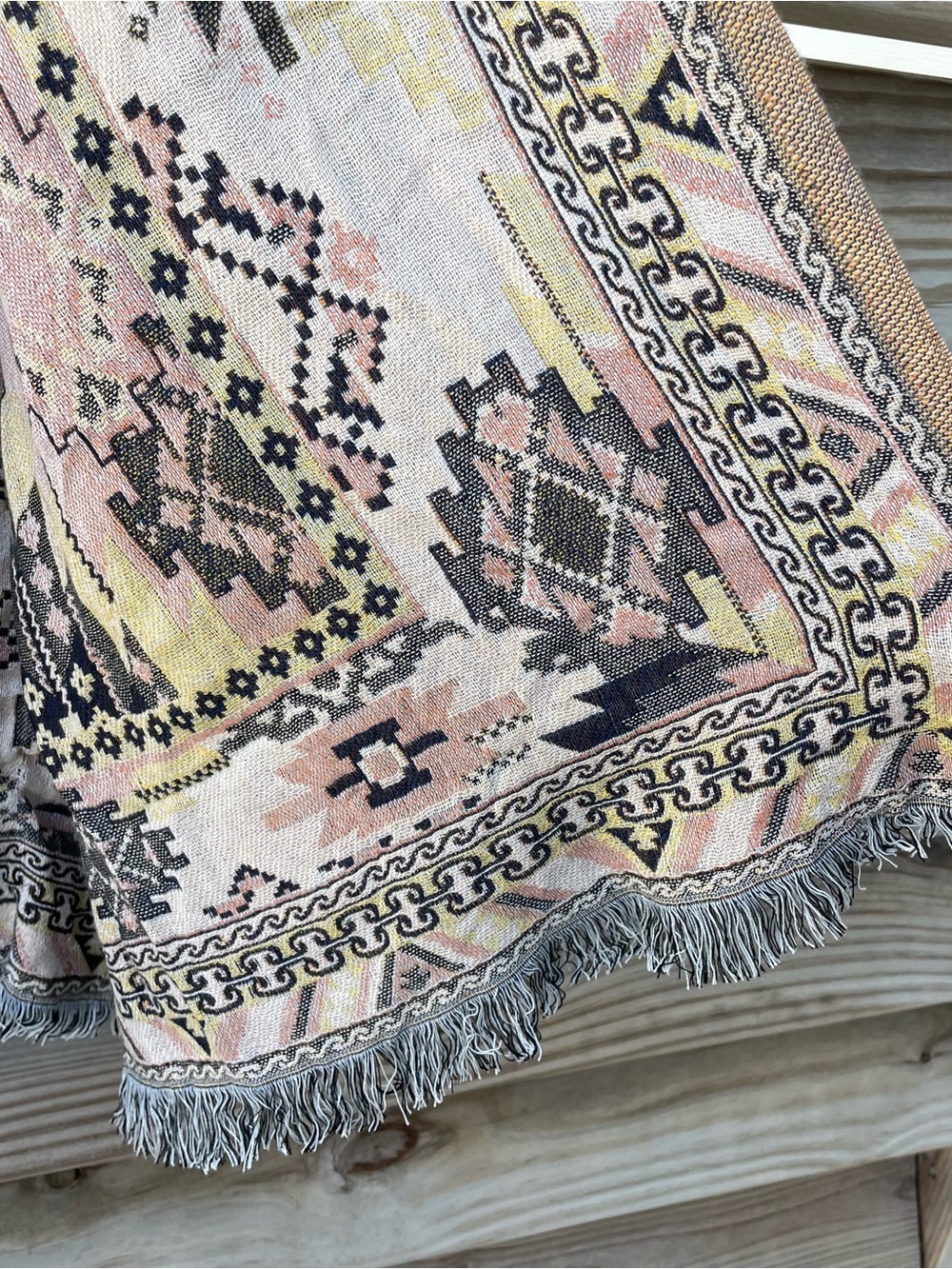 World Market multicolor geometric print lightweight scarf NWT - Picture 4 of 11